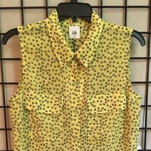 CAbi Viola Blouse, NEW, size Medium